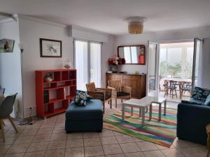 Appartement 3 chambres 6 pers rez de Jardin 5min plage quartier du Phare Location du dimanche au dimanche en juillet et aout