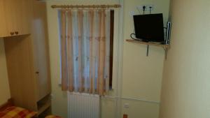 Guest house Pr Ambružarju & Apartments