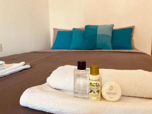 City Center Studio with Balcony