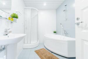 Double Room with Bath room in Hermannuse Maja