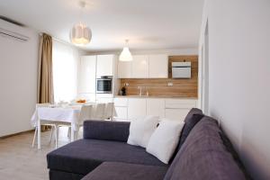 Rina Apartment- with barbecue and free parking