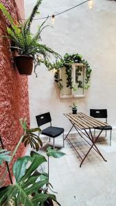 Comfy Studio Near National Garden - Apartments, Athens