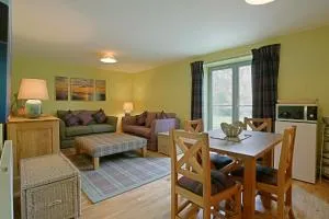 Highland Club Scotland Apartments - Fort Augustus