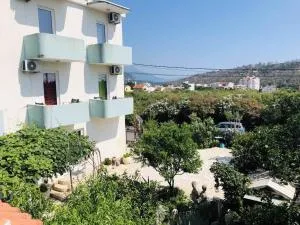 Casa Bianca - Zgrada