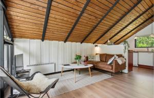 2 Bedroom Gorgeous Home In Toftlund