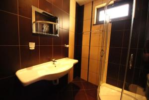 Dream Villa in Imperial Heights Villas