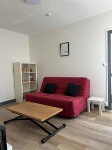 Joli appart à 10 minutes de Paris en métro - Parking Offert