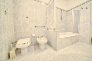 Camera Singola con Bagno Privato