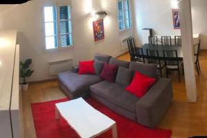Appartements appart 3 chambres 76m2 centre historique : photos des chambres