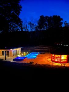 Chalets Maison bois moderne avec piscine, spa et pool house privatif en plein coeur de la foret provencale : photos des chambres