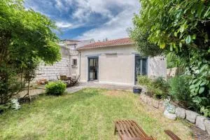 Maison au calme à 10 minutes à pied du métro ligne 11 - Бобіньї