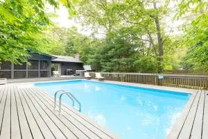 East Hampton Beach Getaway - Монток