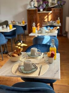 Hotels Les Turquoises Etretat - L'Hotel-Boutique : photos des chambres