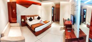 HOTEL SUNCITY PALACE