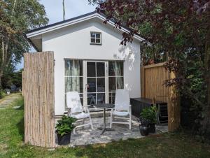 Cute little cottage in Höllviken