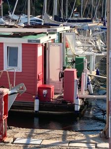 House boat R al Poetto 2 pax piu 1