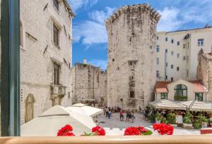 Stone Pearl Heritage Luxury Suite