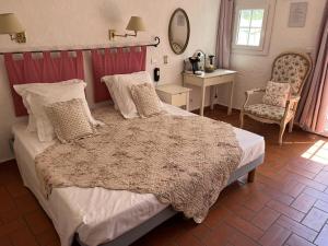Hotels La Villa Roseraie , Hotel Familial OUVERT TOUTE L ANNEE : photos des chambres