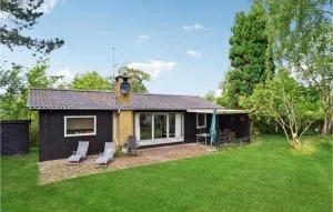 Gorgeous Home In Vejby With Kitchen - Helsinge