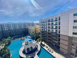 Arcadia Beach Continen