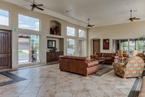 Southern Delight-Family can relax and enjoy!