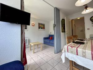 Appartements Appartement Briancon, 2 pieces, 4 personnes - FR-1-330C-82 : photos des chambres