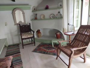 Elmas Houses - Green House Yanna