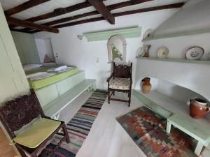 Elmas Houses - Green House Yanna