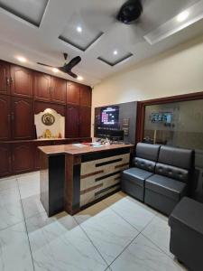 HOTEL VIGHNESHWARA INN