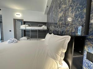 Dolmen Guest House img31