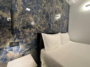 Dolmen Guest House img30