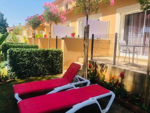 B&B / Chambres d'hotes Lou Meinado, un concept 