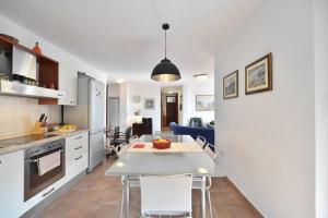Apartment Doverska Split