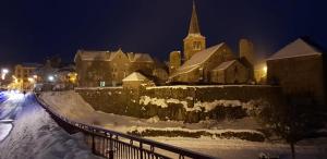 B&B / Chambres d'hotes L'Eau Berge - Relais Motards - GTMC & Tour des Vaches B&B : photos des chambres