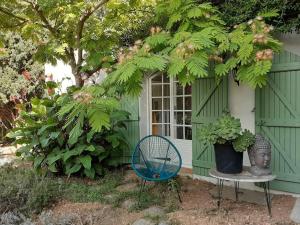 Appartements Logement provencal entier a 15 min des plages : photos des chambres