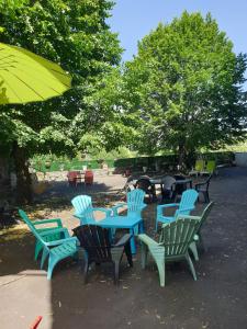 B&B / Chambres d'hotes L'Eau Berge - Relais Motards - GTMC & Tour des Vaches B&B : photos des chambres