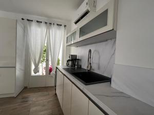 Appartements T2 centre ville Calvi : photos des chambres