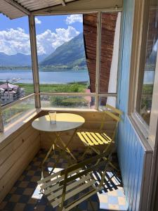 Bear Hug Lodge
