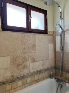 Rez de Jardin Paisible avec Parking - Entrée des Artistes