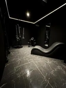 BDSM TanTra Love Room & SPA - Entressen