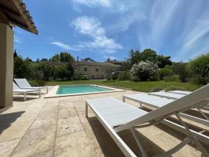 Maisons de vacances Mas Millesime - Gite Mourvedre - 6 pers - Piscine privative - St Remy de Provence : Maison 3 Chambres