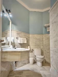 Quadruple Room room in Hostal Las Margaritas