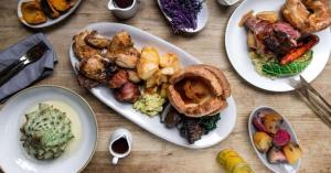 St, George Wharf Vauxhall Bridge large 2Bedrooms apartment with River View panoramic balcony