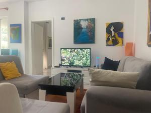 Sea retreat apartment