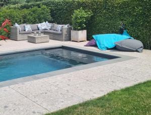 PINE COTTAGE- 5 minutes Francorchamps - charme -piscine-calme-jardin