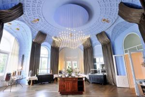 Hotels Hotel Royal : photos des chambres