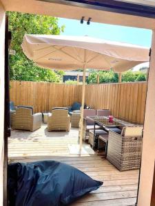 Maison pour 5, piscine, Lacanau Océan dans le golf