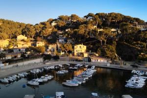 Appartements Gite de charme independant bord de mer calanque / Charming villa, seaside of the blue coast : photos des chambres