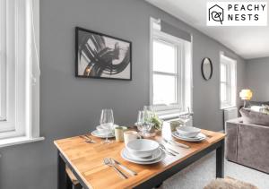 Ideal For Contractors 2 Bed 2 Bath Long Stays with Parking