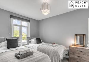 Contractor Apartment with Off Road Parking